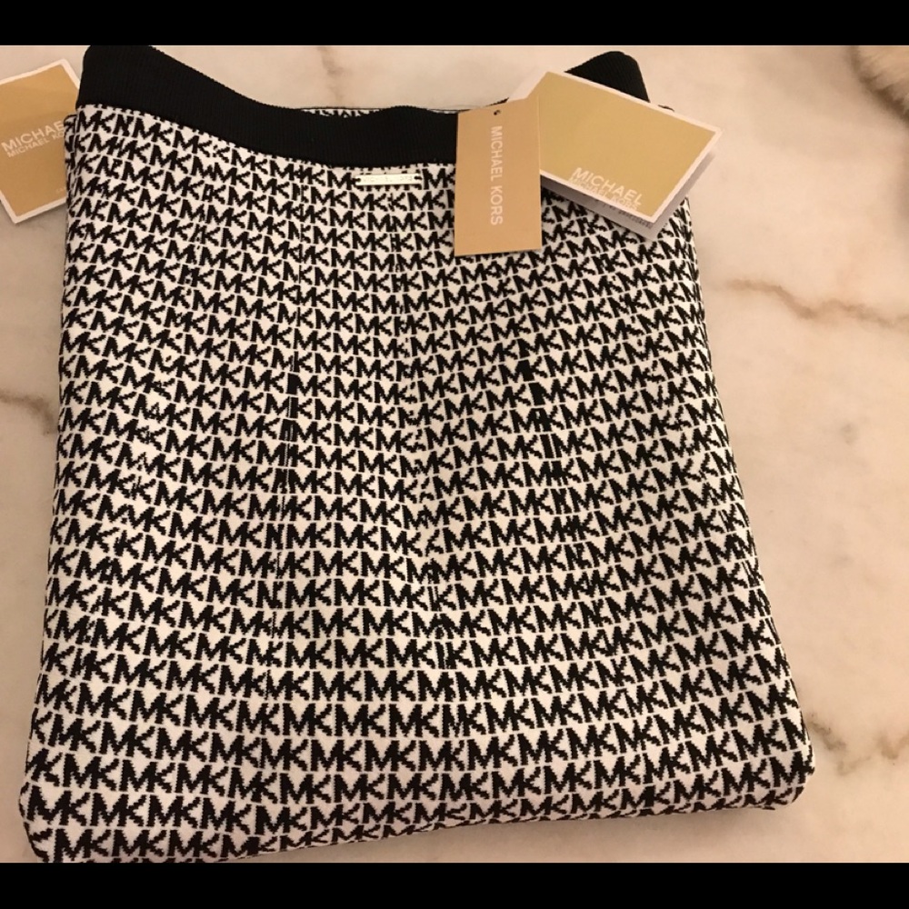 [SOLD]    Michael Kors Flare Skirt